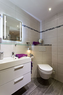 Holiday apartments Mitteldorf - Apartment Mona - Bathroom